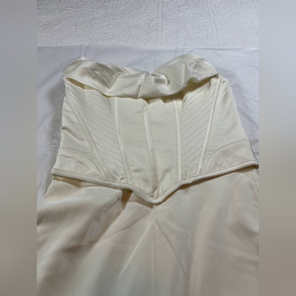 House of CB Cream Midi Dress - Picture 11 of 15